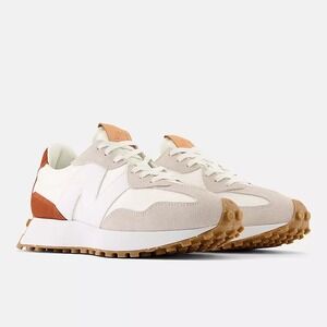 New Balance 327 Women's Sneakers in sea salt/rust oxide6.5